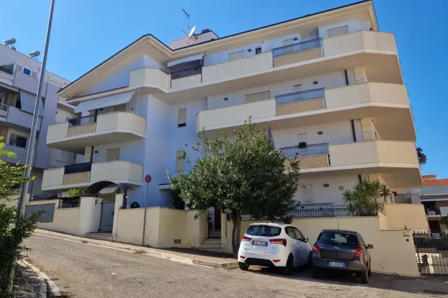 Vierzimmerwohnung, Roseto degli Abruzzi - Foto 1