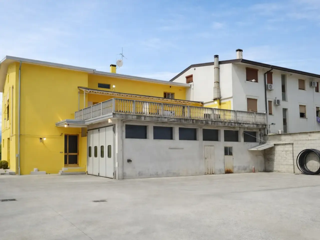 Locale commerciale in , Fiume Veneto, {3} - Foto 2