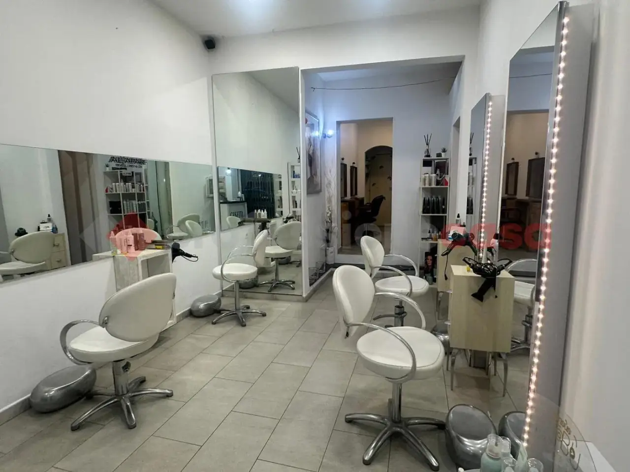 Negozio in , Livorno, {3} - Foto 2