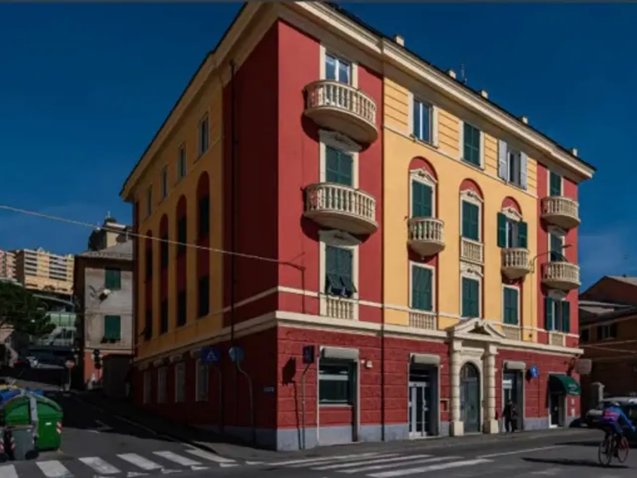Negozio in Via Don G.Verita 9/33r, Genova, {3} - Foto 1