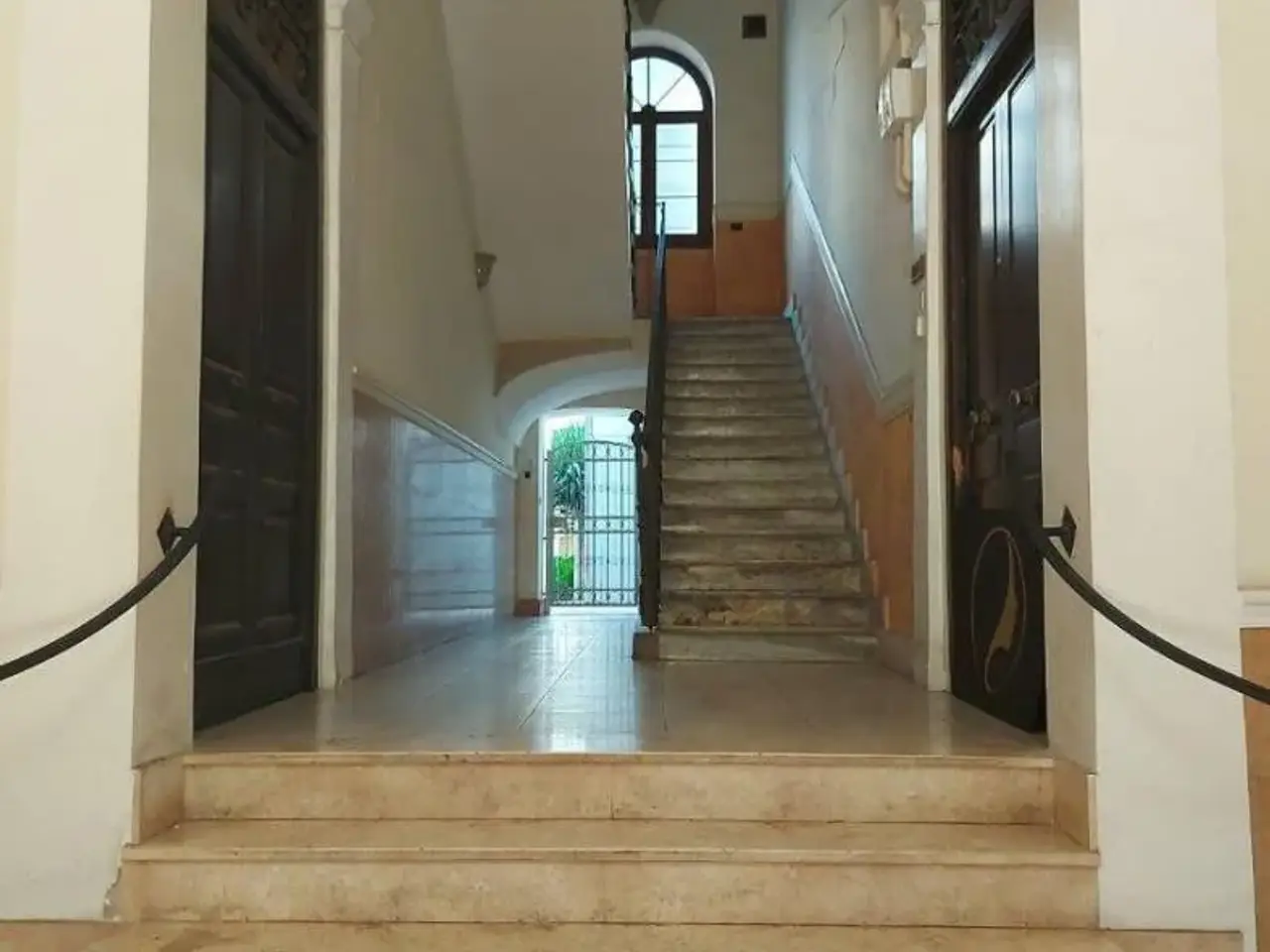Ufficio in Via Angelo Berardi 18, Borgo, Taranto, Taranto, Taranto, {3} - Foto 1