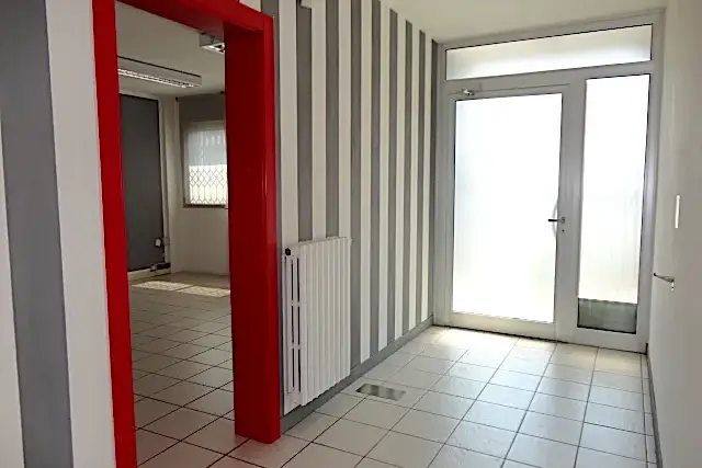 insertion image