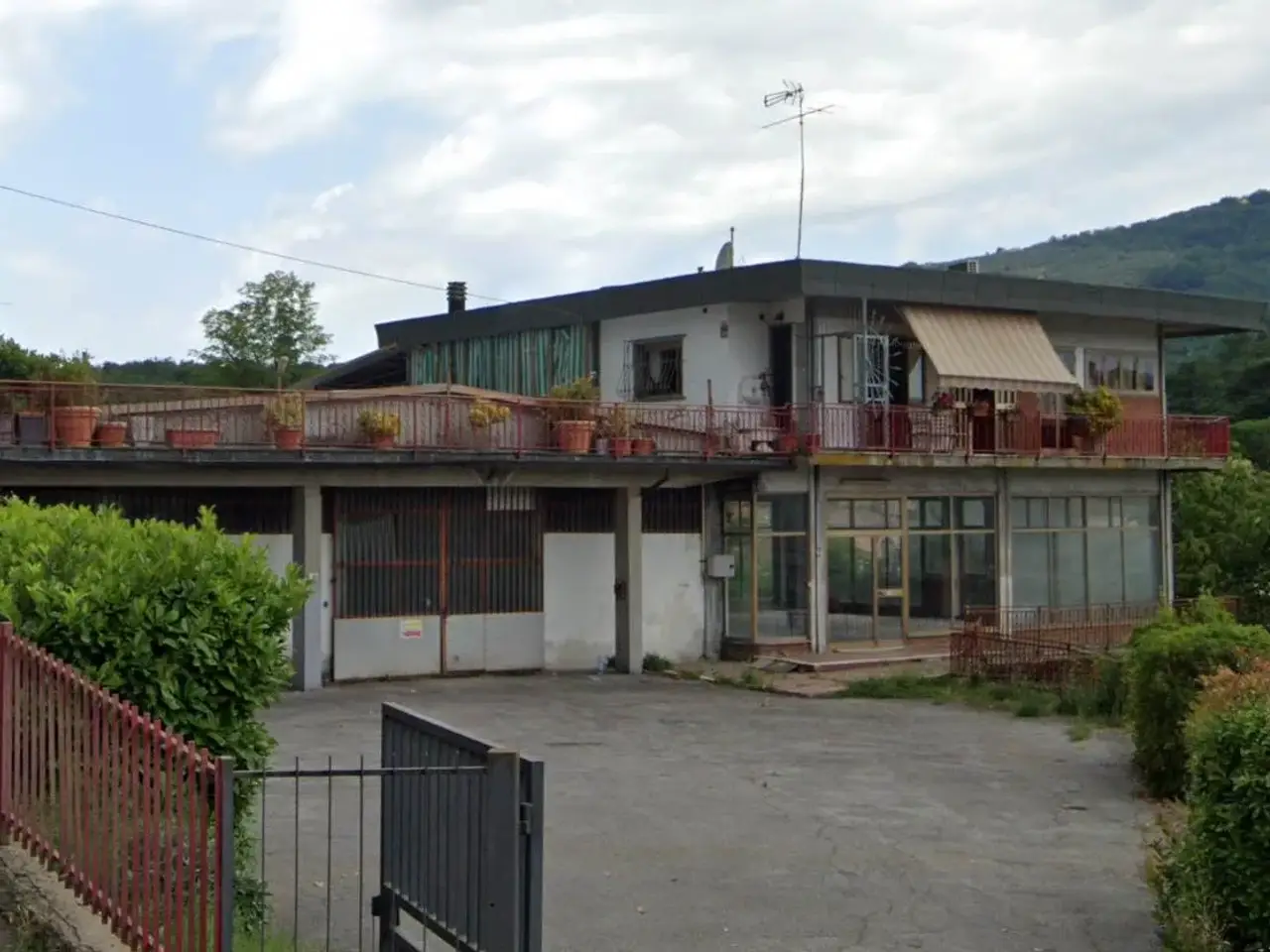 Capannone in  Serravalle Pistoiese, Serravalle Pistoiese, {3} - Foto 1