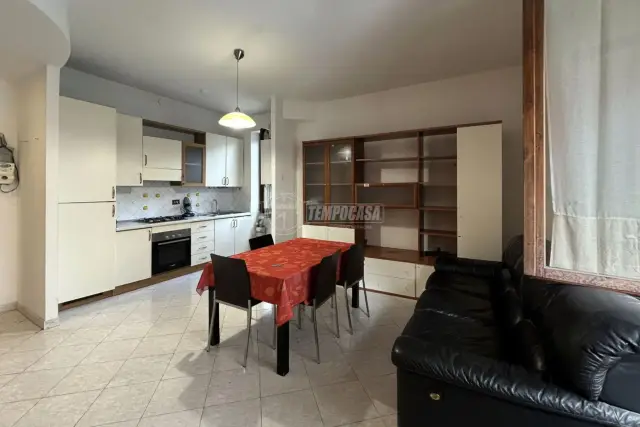 Zweizimmerwohnung in Viale Pavia 29, Lodi - Foto 1