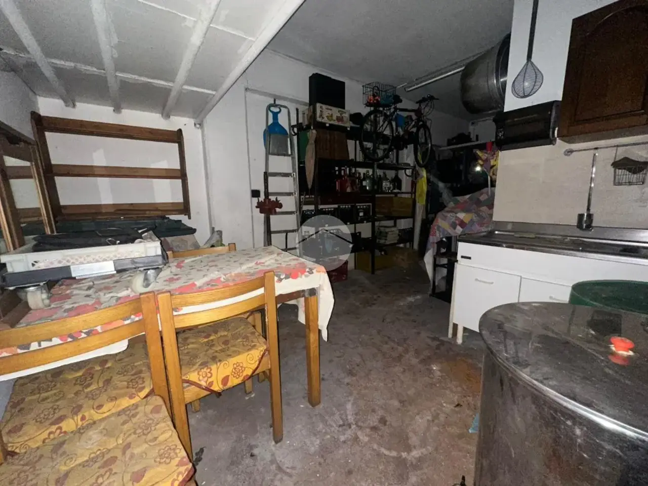Magazzino in Via Pietro Leva 18, Genova, {3} - Foto 2
