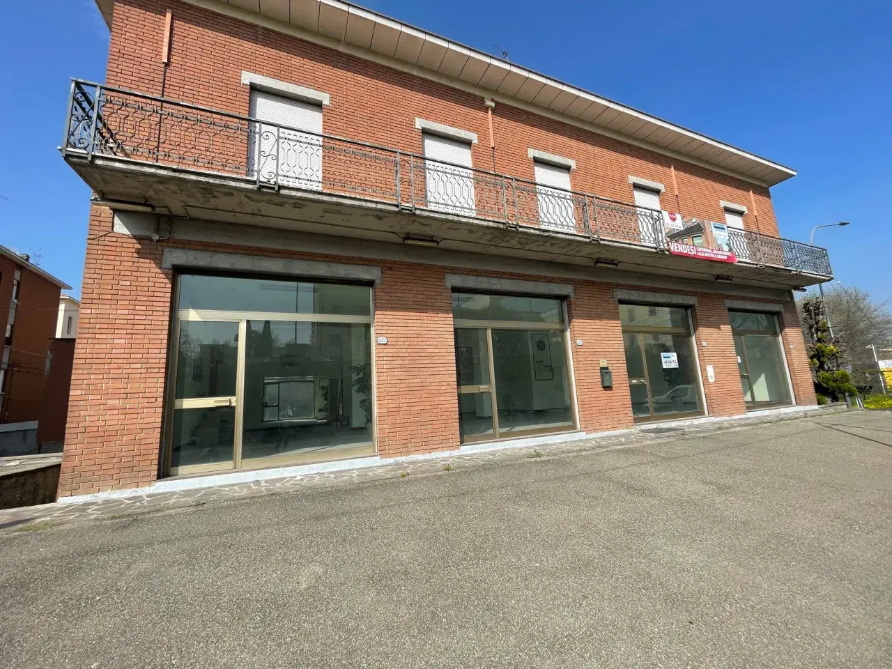 Negozio in Via Cavallotti, Sassuolo, {3} - Foto 2