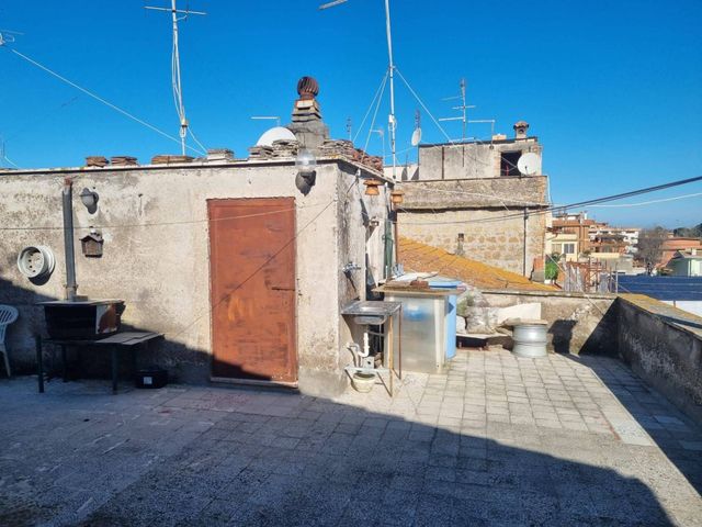 4-room flat in Via Giovanni Amendola, Mentana - Photo 1