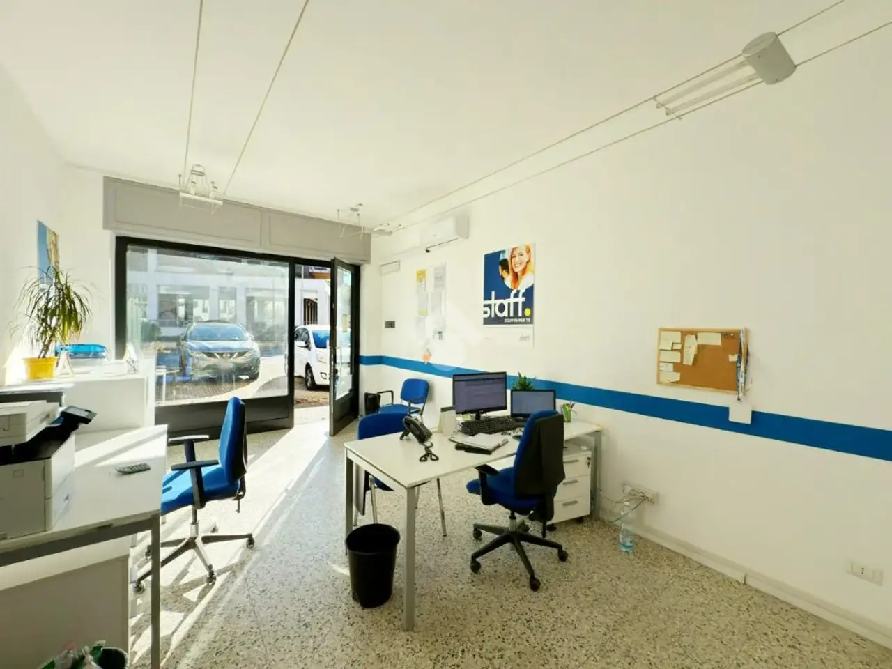 Negozio in Via Cascinette 17, Ivrea, {3} - Foto 2