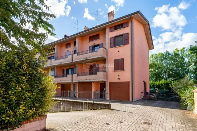 4-room flat in Largo Alessandro Blasetti, Reggio nell'Emilia - Photo 1