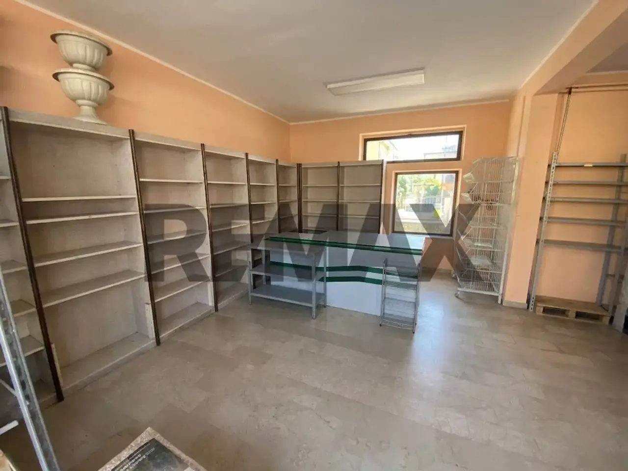 Negozio in , Villadose, {3} - Foto 1