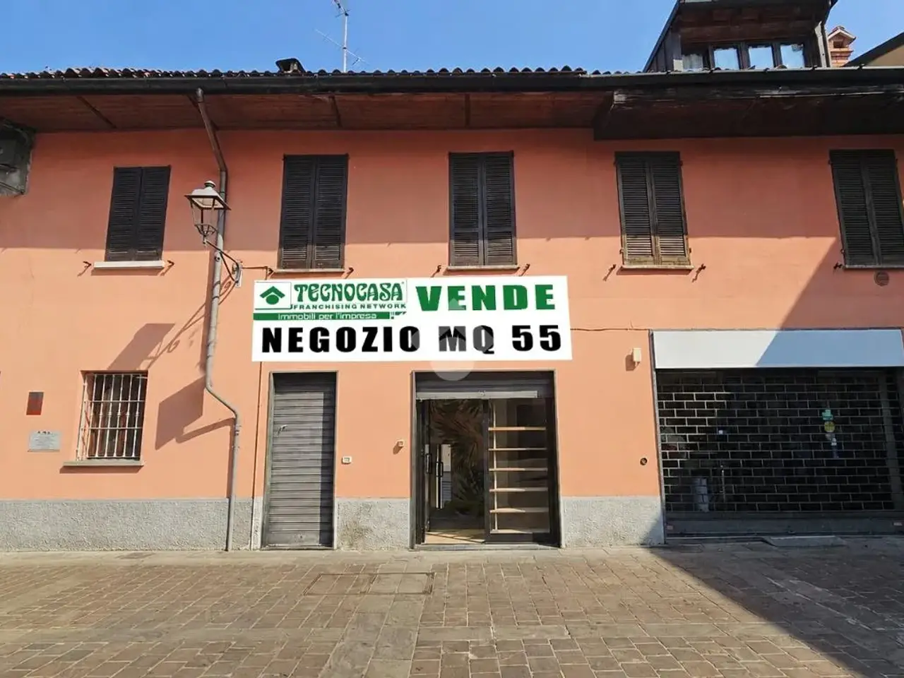 Negozio in Via Giuseppe dall'Occo 4, Cormano, {3} - Foto 1