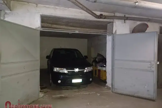 Garage or car box in {3}, Via Fucilari - Photo 1