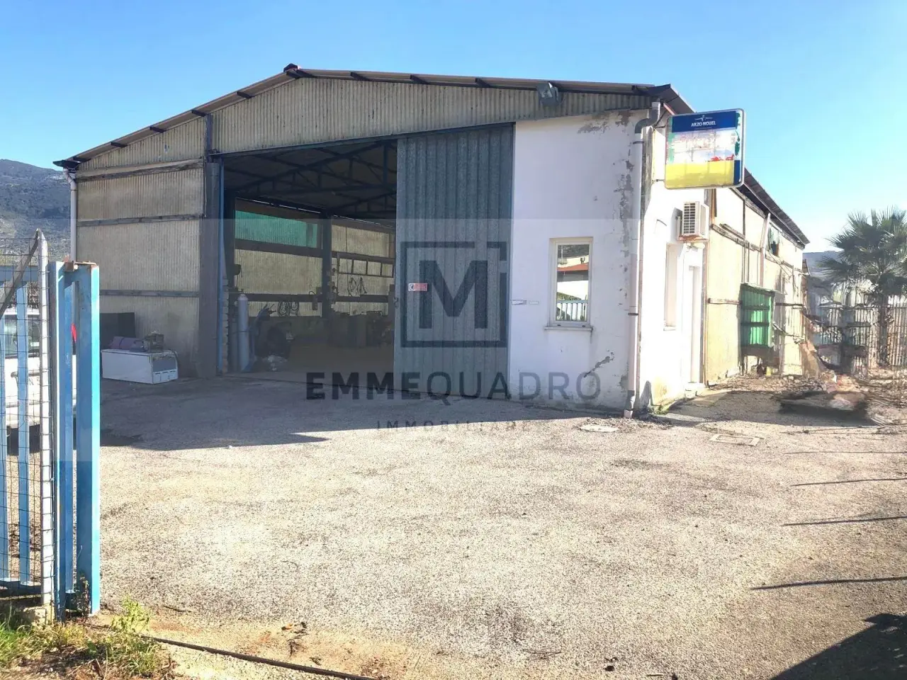 Laboratorio in Via Croce San Silviano, Terracina, {3} - Foto 1