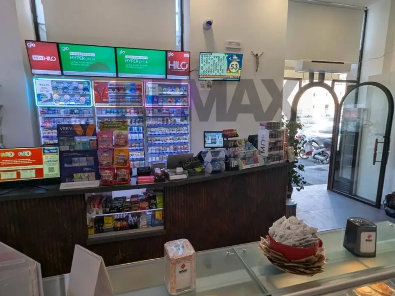 Esercizio commerciale in Piazza Libertà, Ragusa, {3} - Foto 2