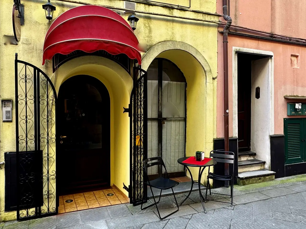 Negozio in Via Roma 22, Borghetto Santo Spirito, {3} - Foto 1