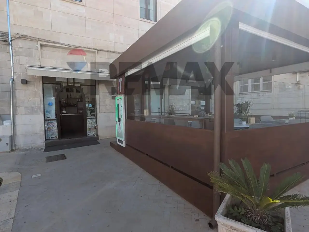 Esercizio commerciale in Piazza Libertà, Ragusa, {3} - Foto 1