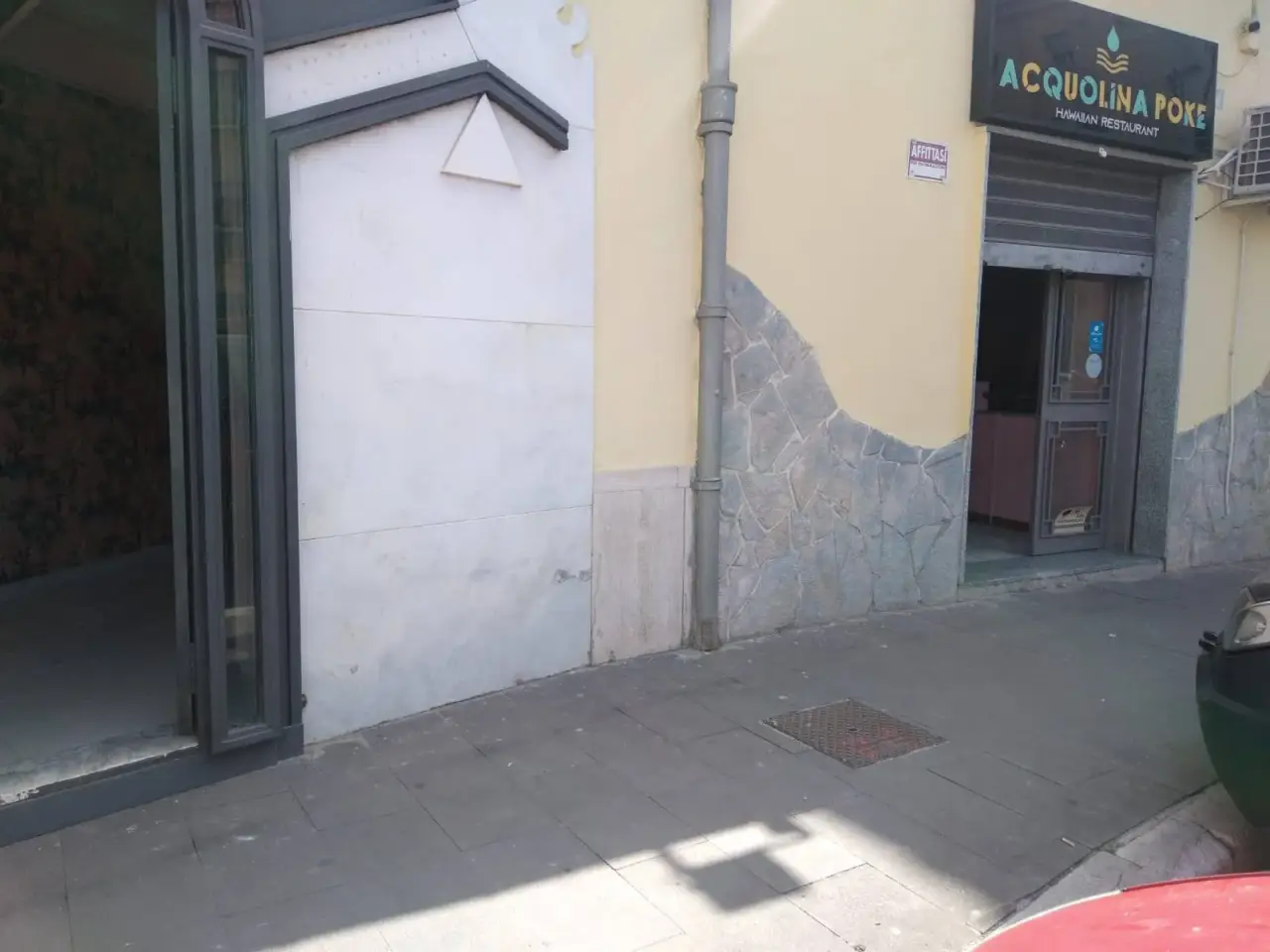 Negozio in Piazza San Francesco 10, Santa Maria Capua Vetere, {3} - Foto 1