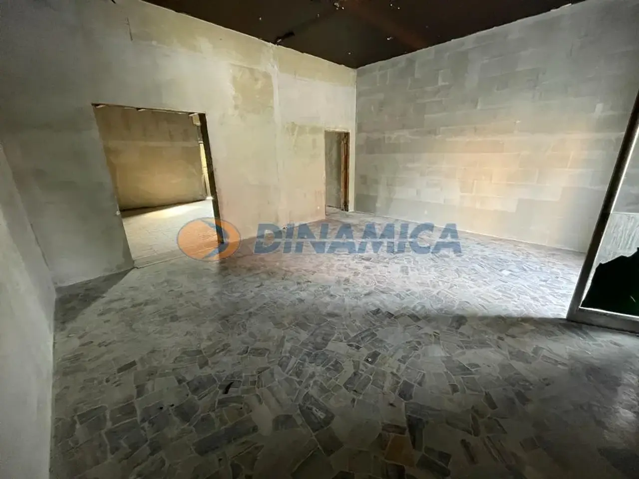 Locale commerciale in Via Mario Riva 53, Robbiate, {3} - Foto 1