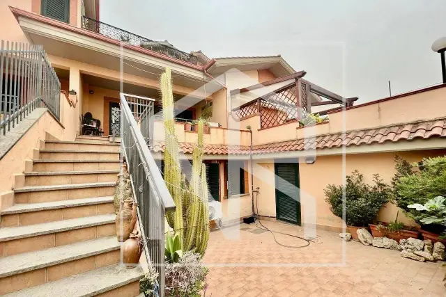 Terraced house in Via Agosta 22, Guidonia Montecelio - Photo 1