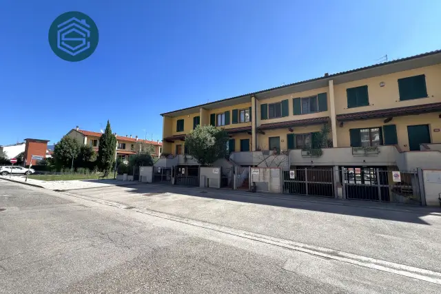 Villa a schiera in Via delle Betulle 181, Campi Bisenzio - Foto 1