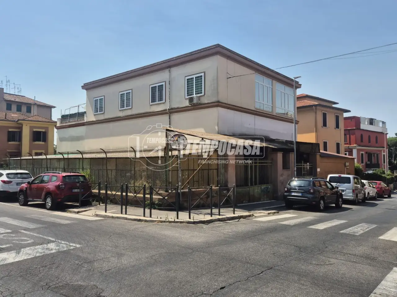 Negozio in Via Fratelli Gualandi 14, Roma, {3} - Foto 2