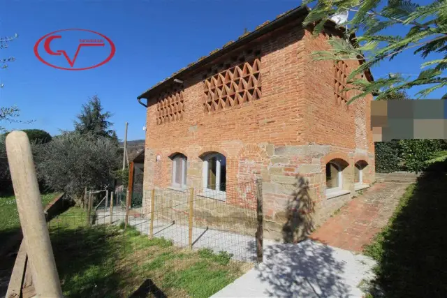 Casa indipendente in vendita, Via Setteponti, Terranuova Bracciolini - Foto 1
