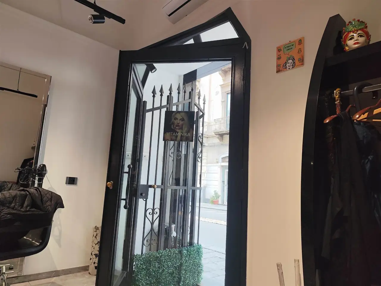 Negozio in Via Umberto, Catania, {3} - Foto 1