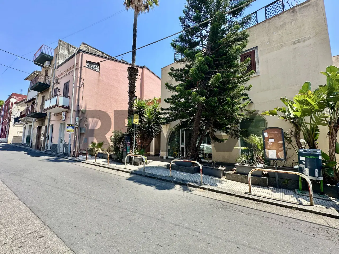 Negozio in Via Provinciale 396 396, Aci Castello, {3} - Foto 1