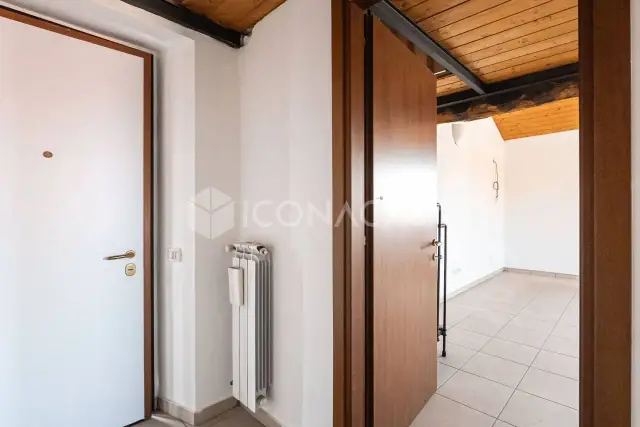 insertion image