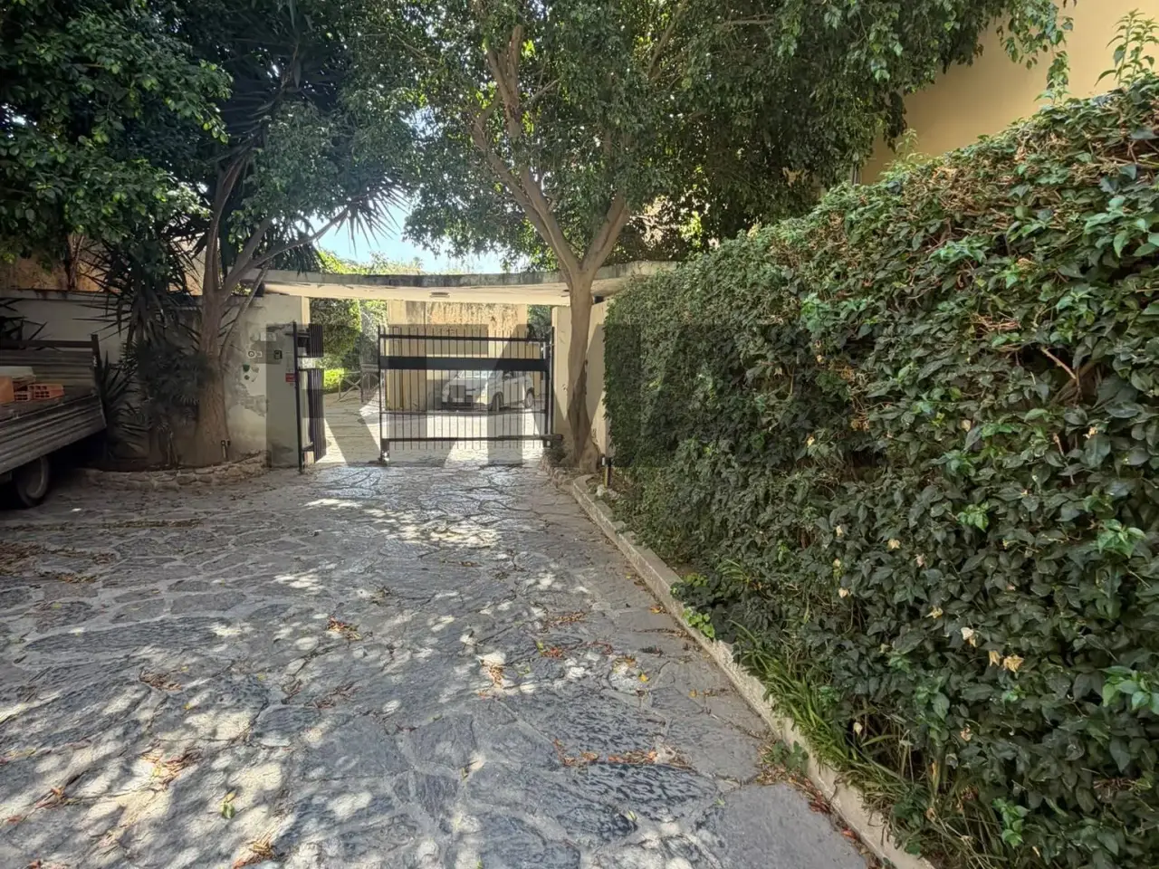 Ufficio in Vico I Merello Snc, Cagliari, {3} - Foto 2