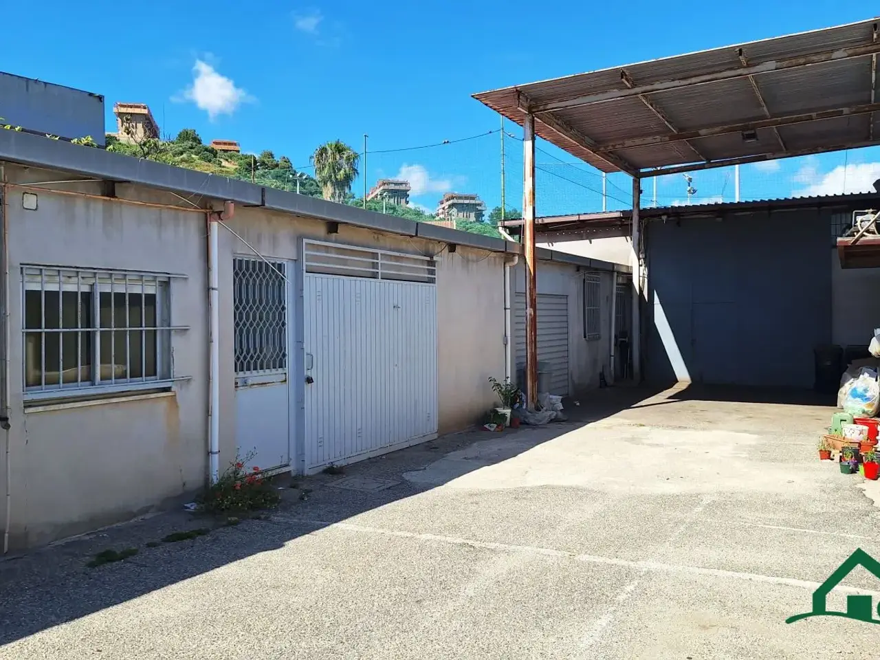 Magazzino in Via del Santo 210, Messina, {3} - Foto 1