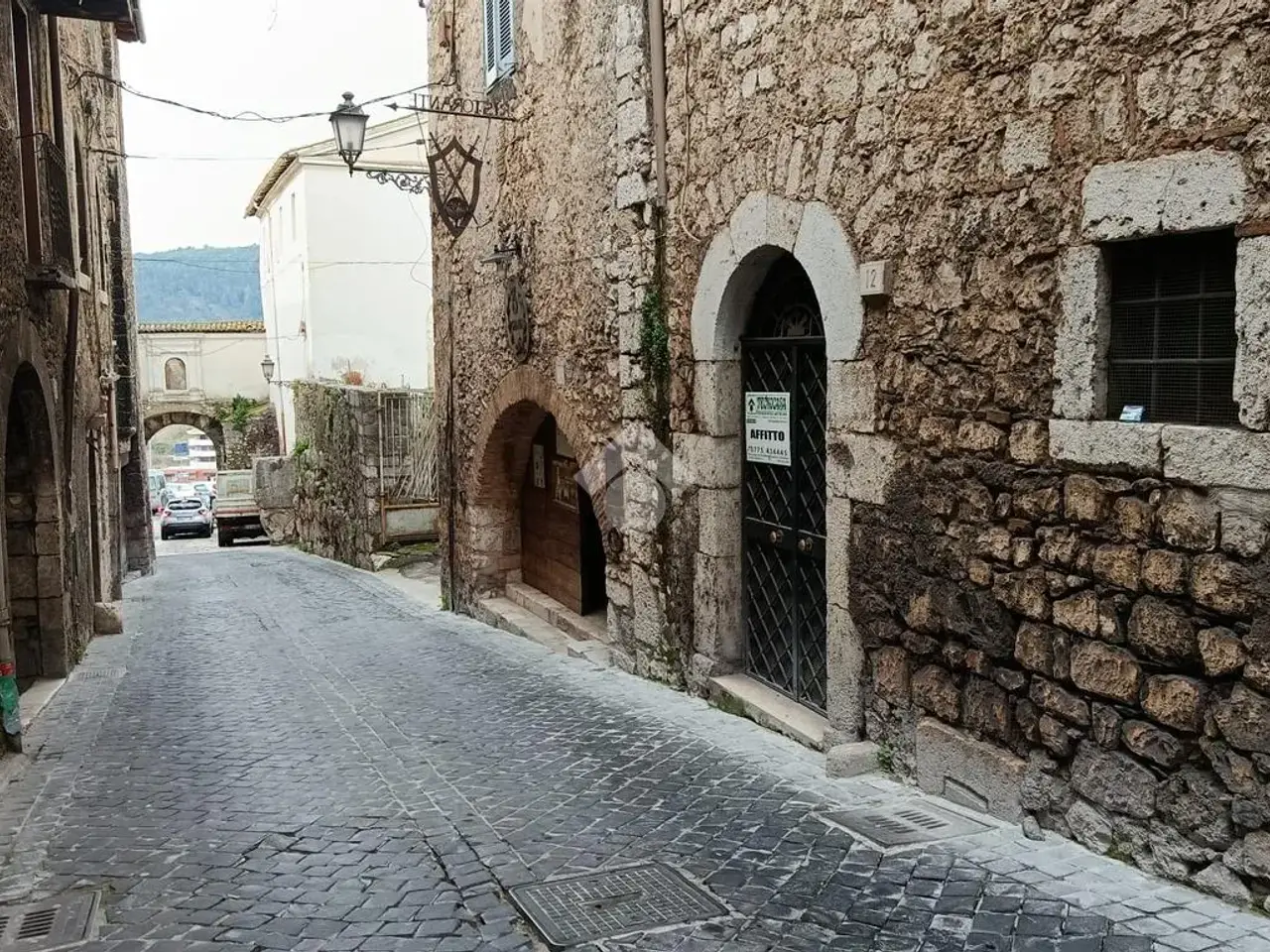Negozio in Via San Francesco 12, Alatri, {3} - Foto 1