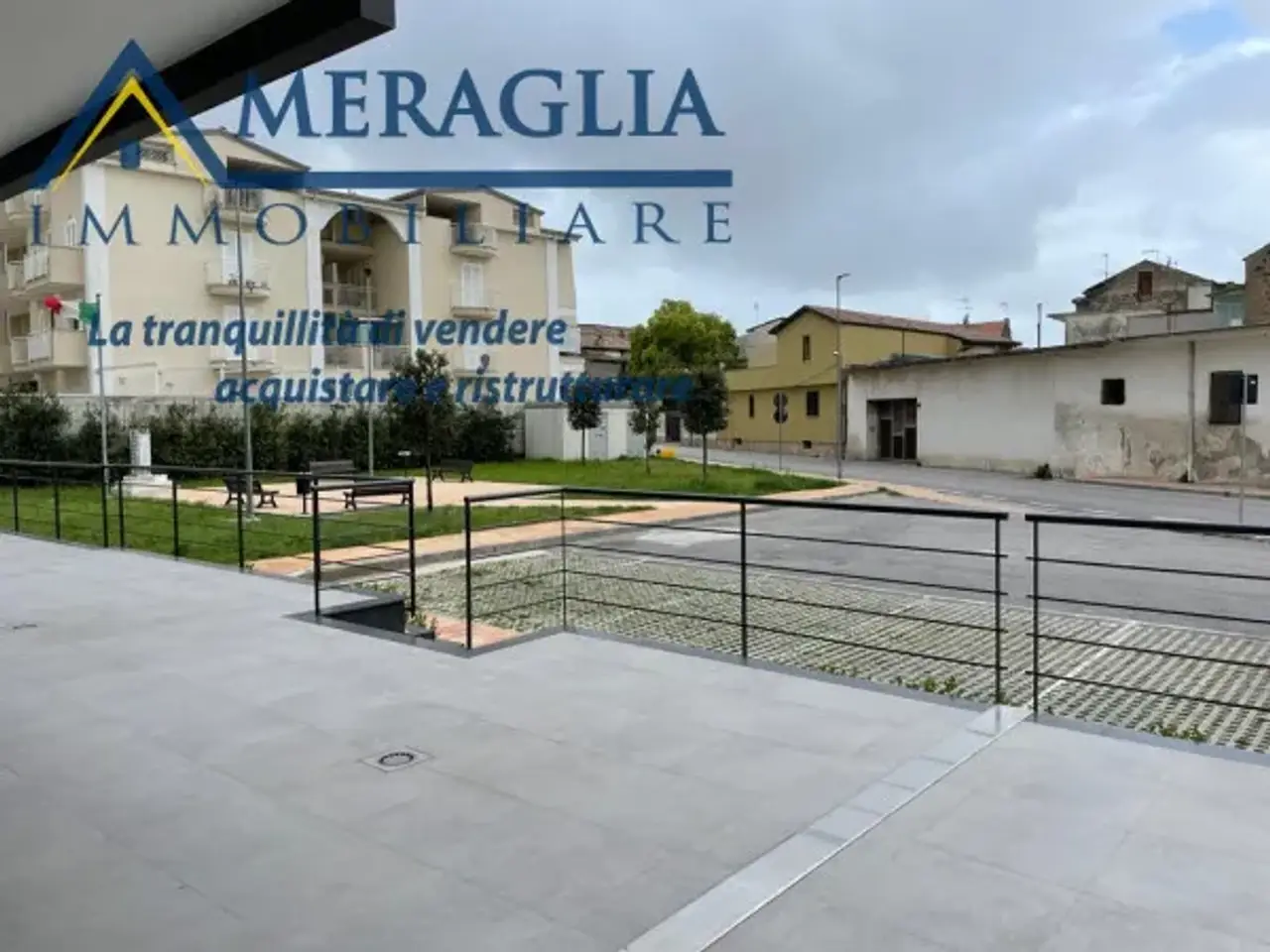 Negozio in Piazza del Popolo, Parete, {3} - Foto 2
