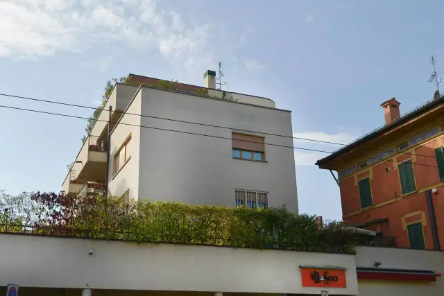 2-room flat in Via Emilia Levante,43, Bologna - Photo 1