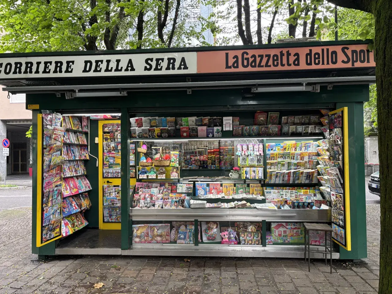 Edicola in Piazza Libertà, Rho, {3} - Foto 1