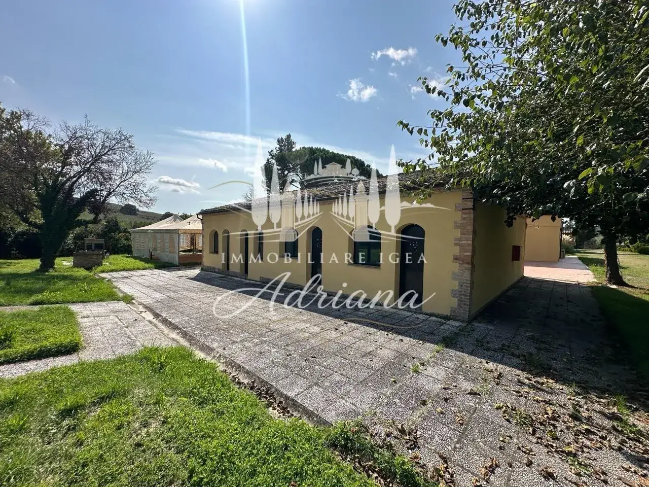 Albergo in , Montalcino, {3} - Foto 1