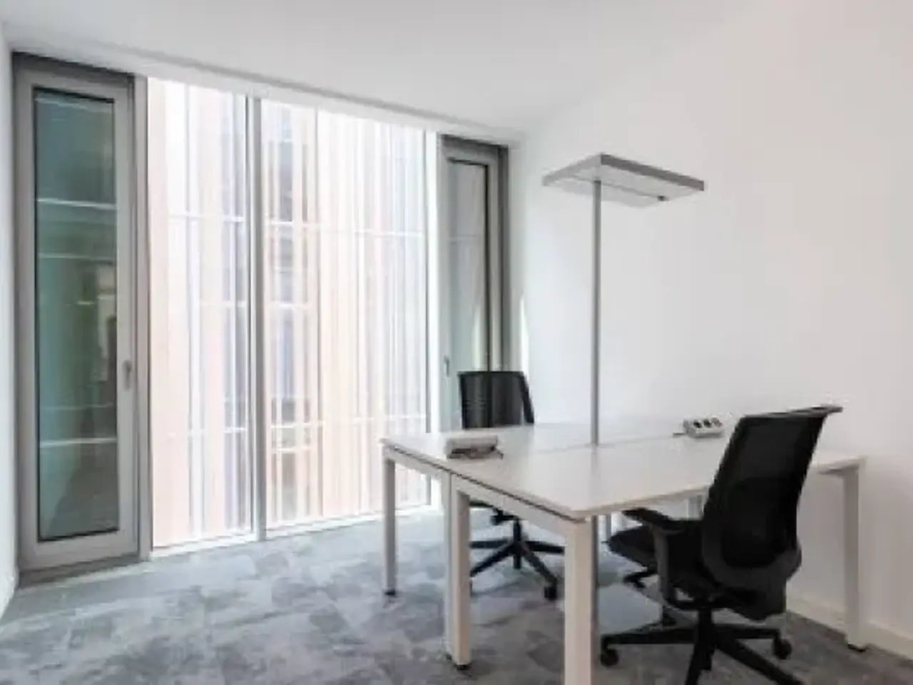 Ufficio in Via Benigno Crespi 19, Milano, {3} - Foto 1