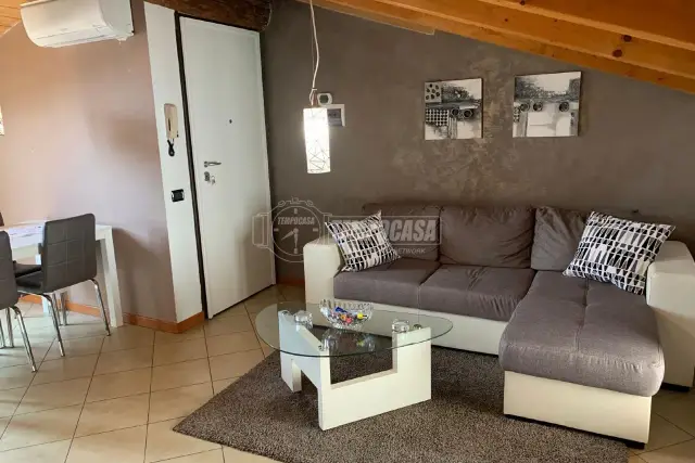 3-room flat in Via Trieste 4, Brembate - Photo 1