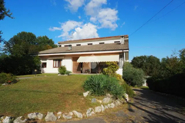 Villa in Via per Castelletto Cervo, Cossato - Foto 1