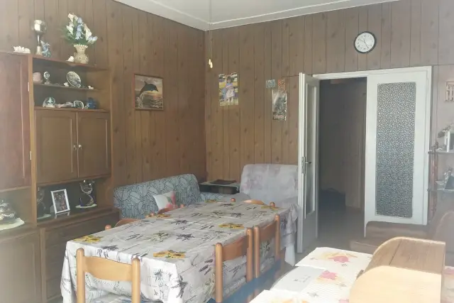 4-room flat in Via Antonio Gramsci, Verolengo - Photo 1