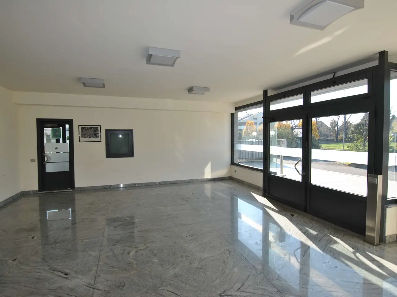 Ufficio in Via del Guado, Desio, {3} - Foto 1