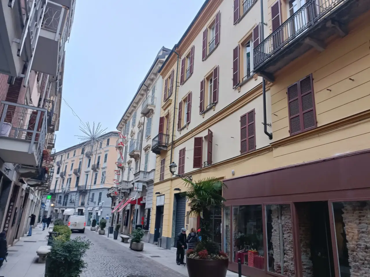 Negozio in Via San Lorenzo 26, Alessandria, {3} - Foto 2