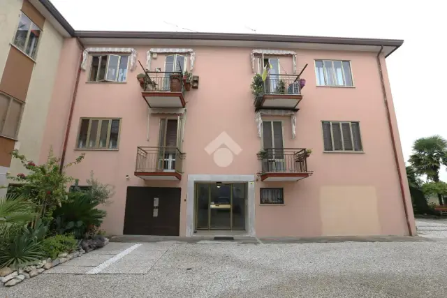 3-room flat in Via Nigra Costantino 11, Venezia - Photo 1