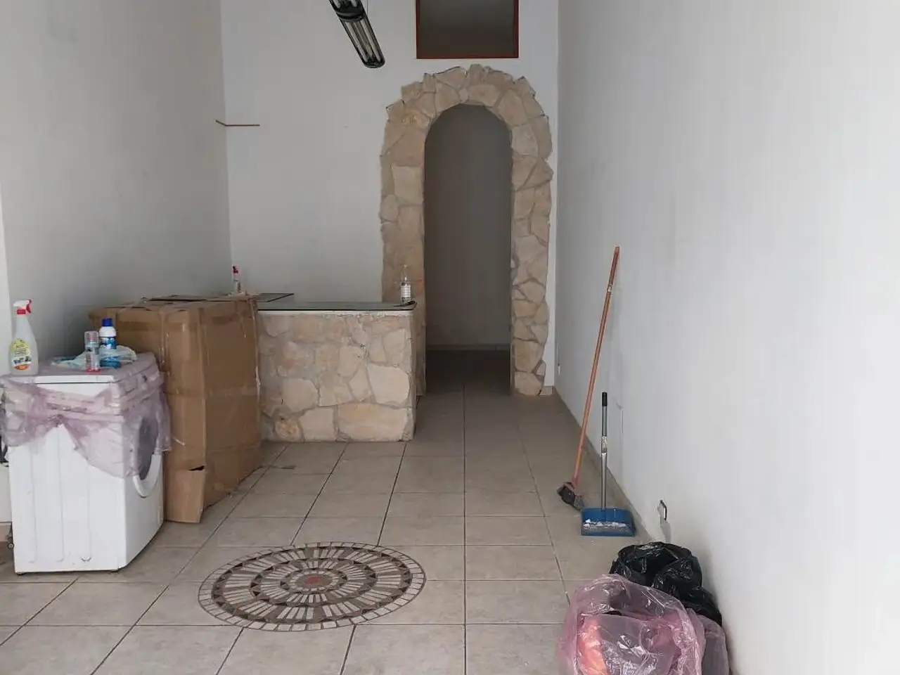Negozio in , Bari, {3} - Foto 2
