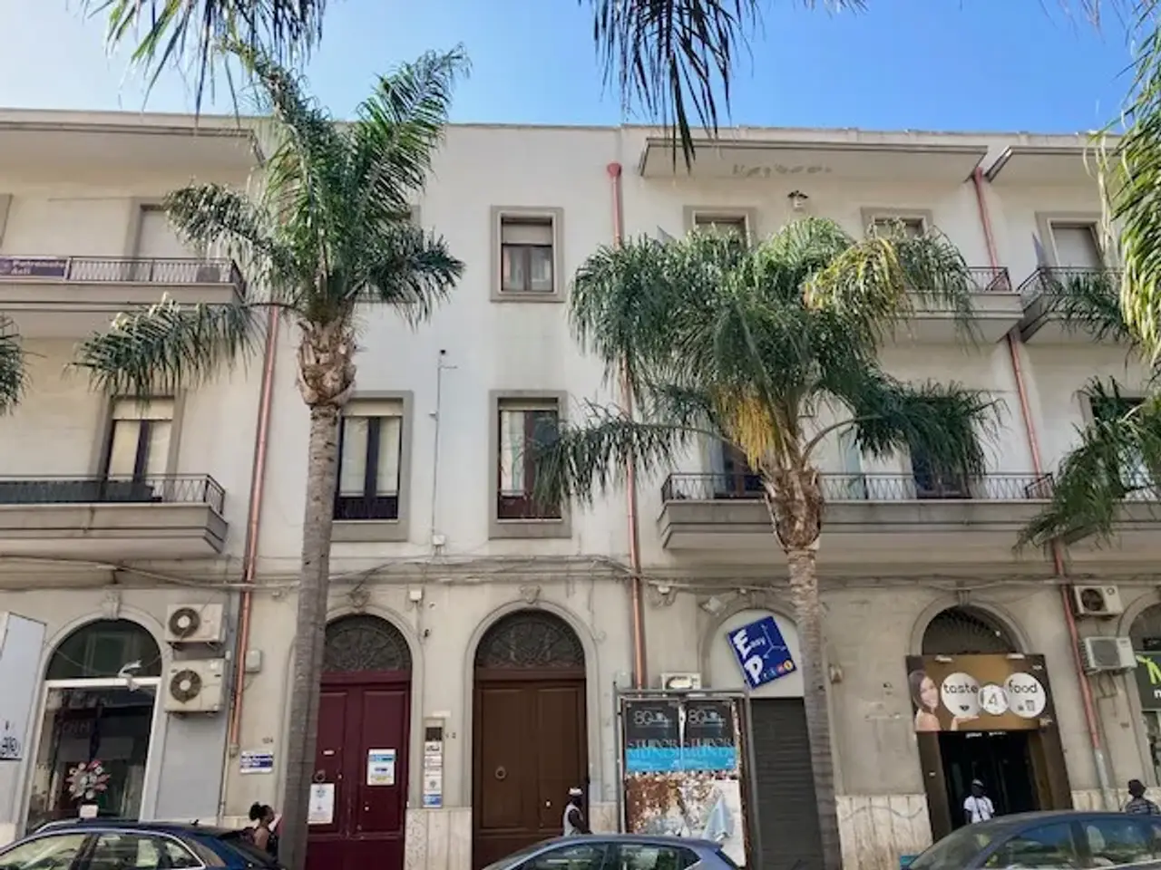 Ufficio in Corso Umberto I 120, Brindisi, {3} - Foto 2