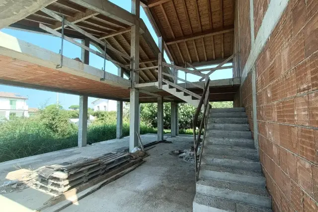 Two-family villa, Luni - Photo 1