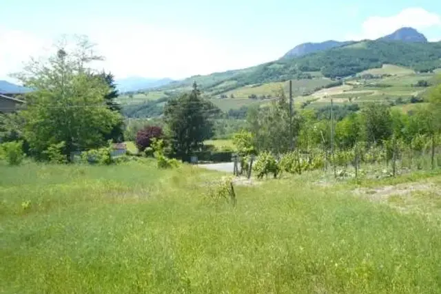 Terreno edificabile in 
        Strada Statale 45
      , Travo - Foto 1