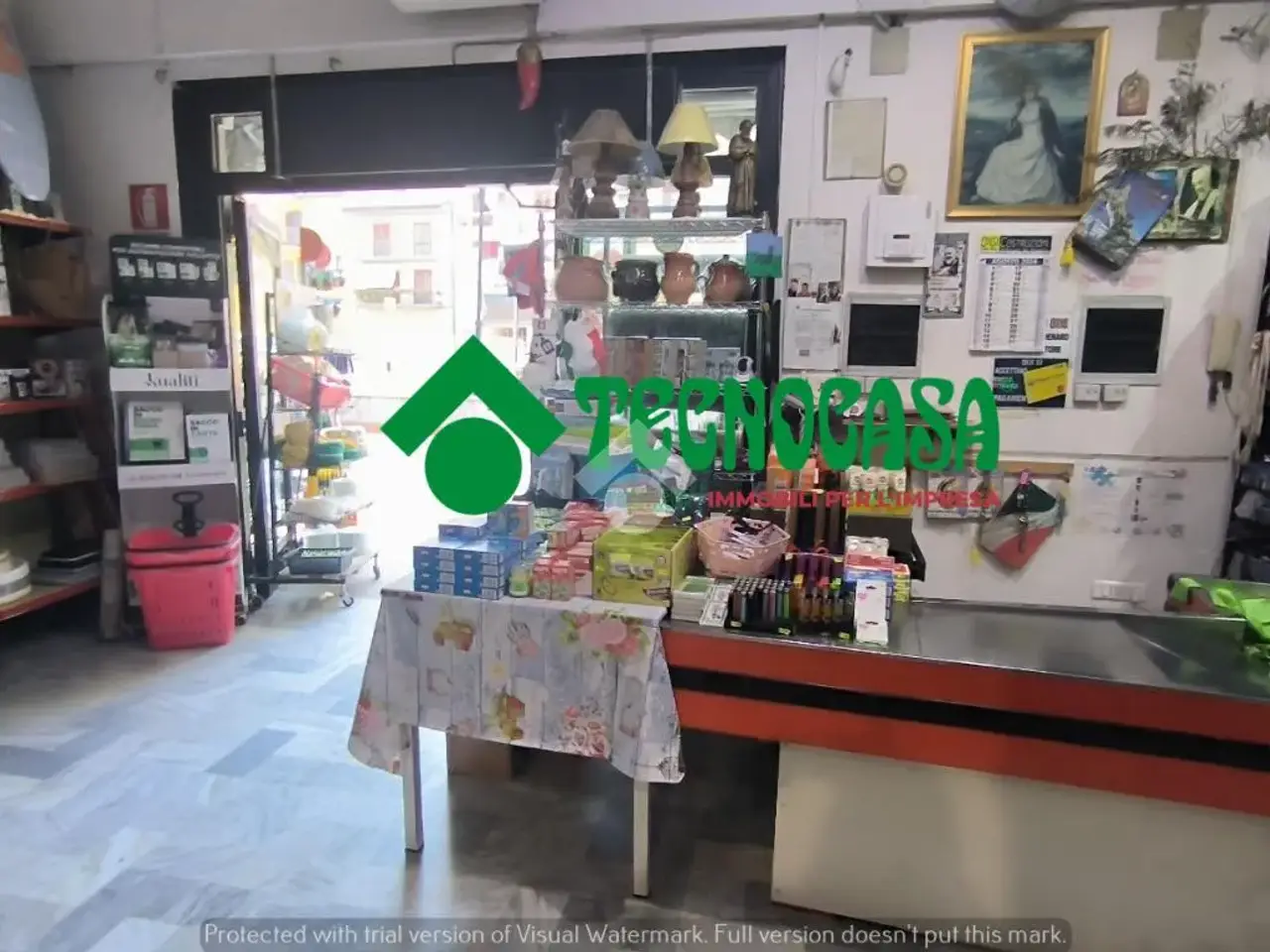 Negozio in Via Ernesto Amatucci 26, Mercogliano, {3} - Foto 1