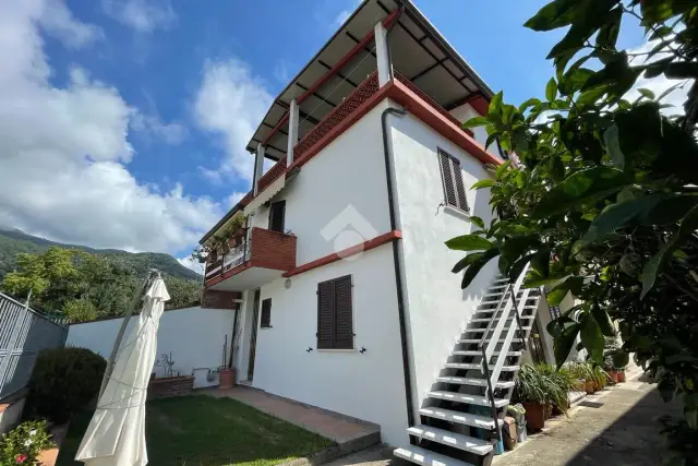 Einfamilienhaus in Via Castagnola di Sopra 70, Massa - Foto 1