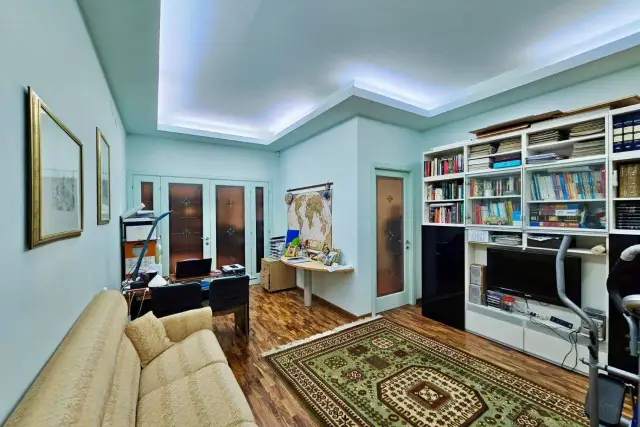 main gallery real estate image